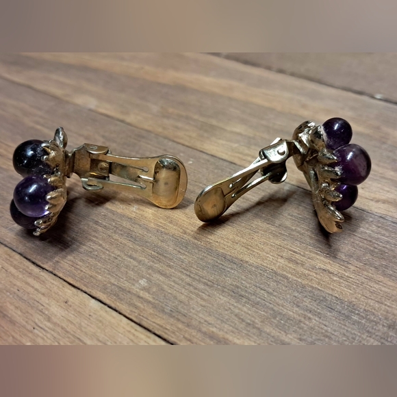 Vintage Jade & Amethyst Earrings - Picture 3 of 5